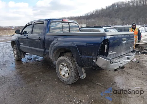 2013 Toyota Tacoma Base V6 z USA, uszkodzony, nr VIN 3TMMU4FN2DM054239